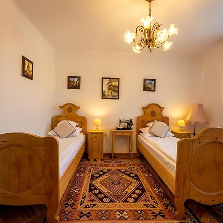 시기쇼아라 Casa Szabo B&B 외부 사진